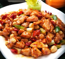 成都小吃黄色网站快活视频免费:宫保鸡丁的正宗川菜做法