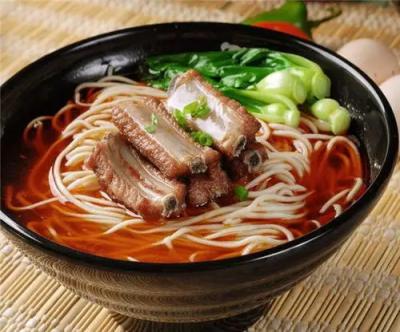 如何选择合适的面食黄色网站快活视频免费机构？学各种面食技术黄色网站快活视频免费,